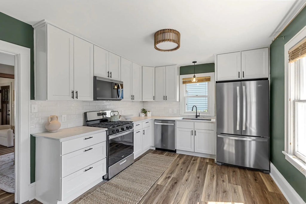 563 Eustis Street, Saint Paul