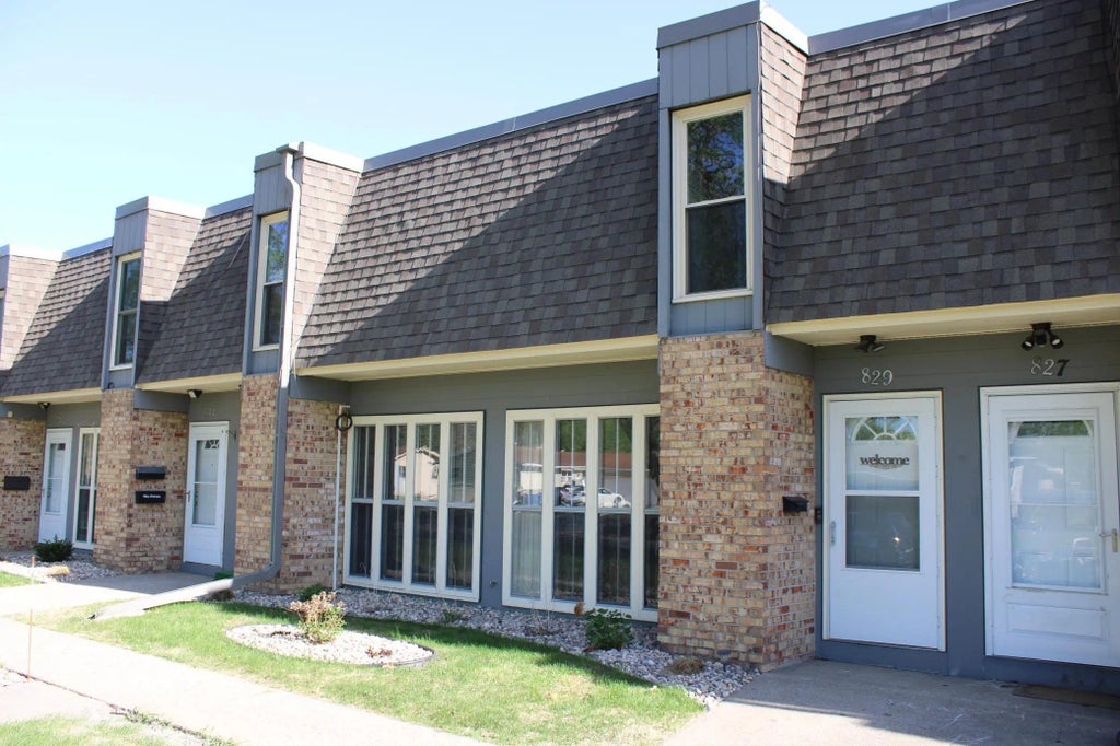 829 23rd Avenue S, Moorhead