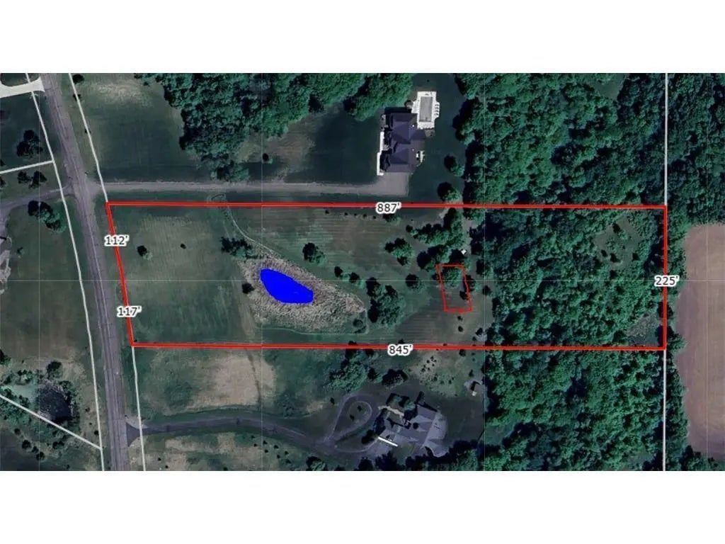 8634 Whisper Creek Trail, Greenfield