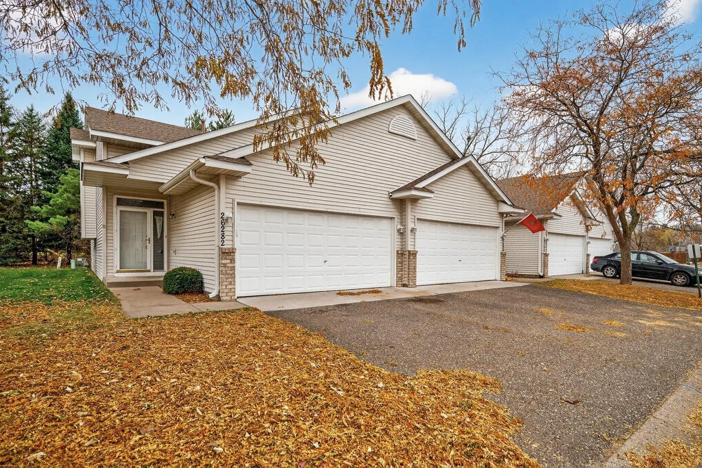 26282 3rd Street W, Zimmerman