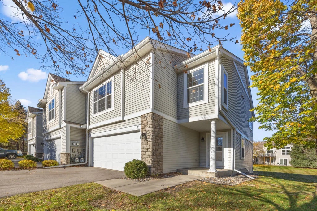 314 Campfire Curve, Chaska