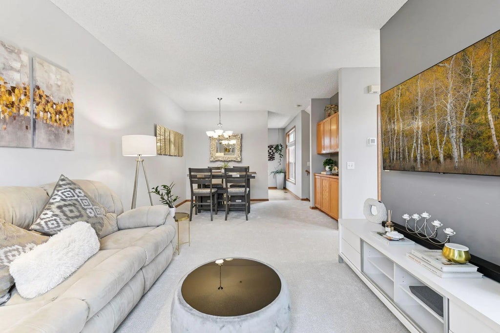 3124 Thoreau Road, Chaska