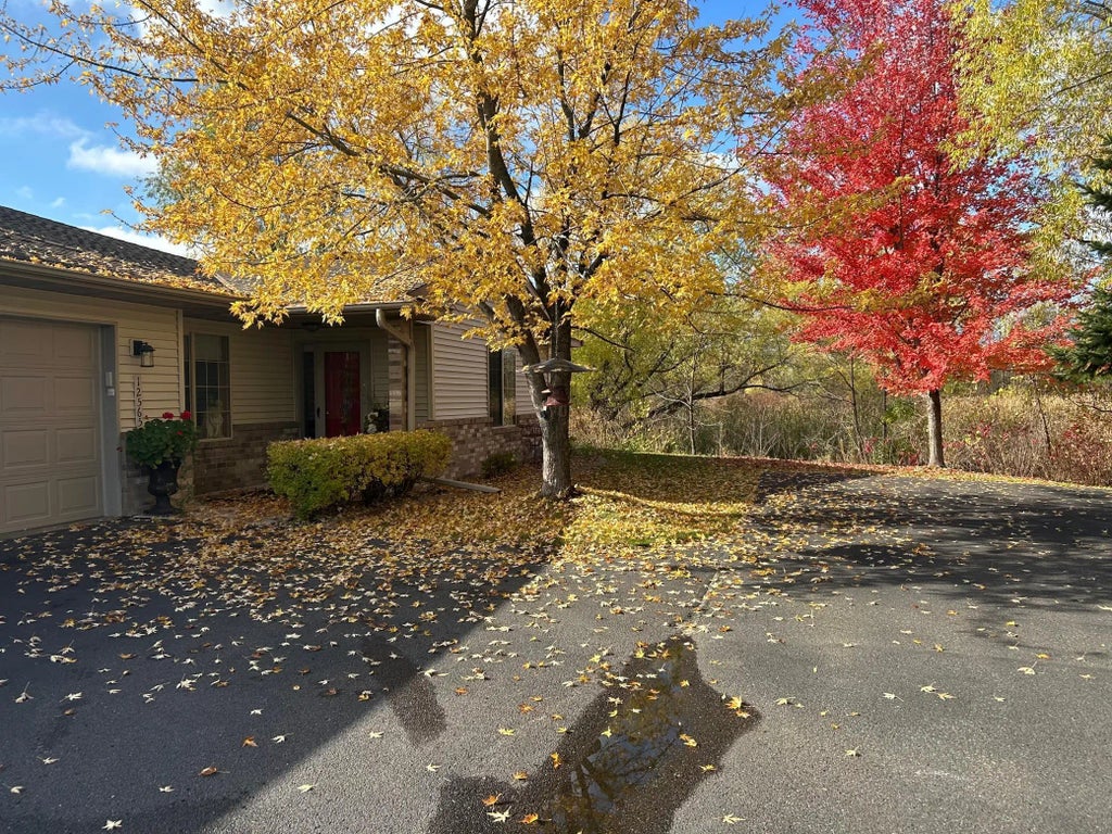 12565 Marion Court, Rogers