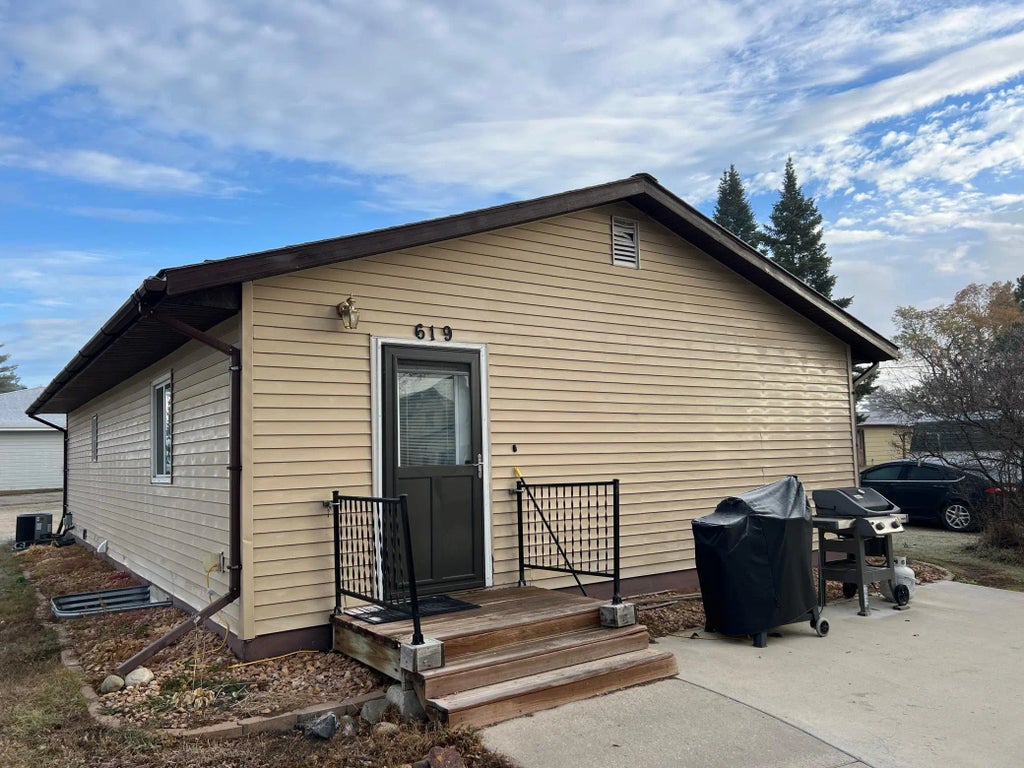 619 2nd Street W, Park Rapids