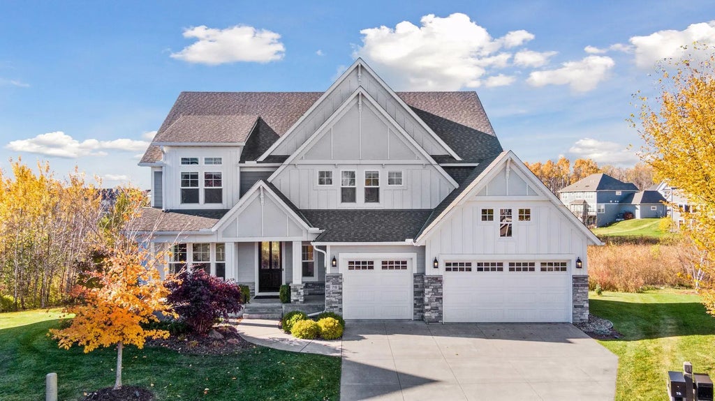 78 Rapp Farm Lane, North Oaks