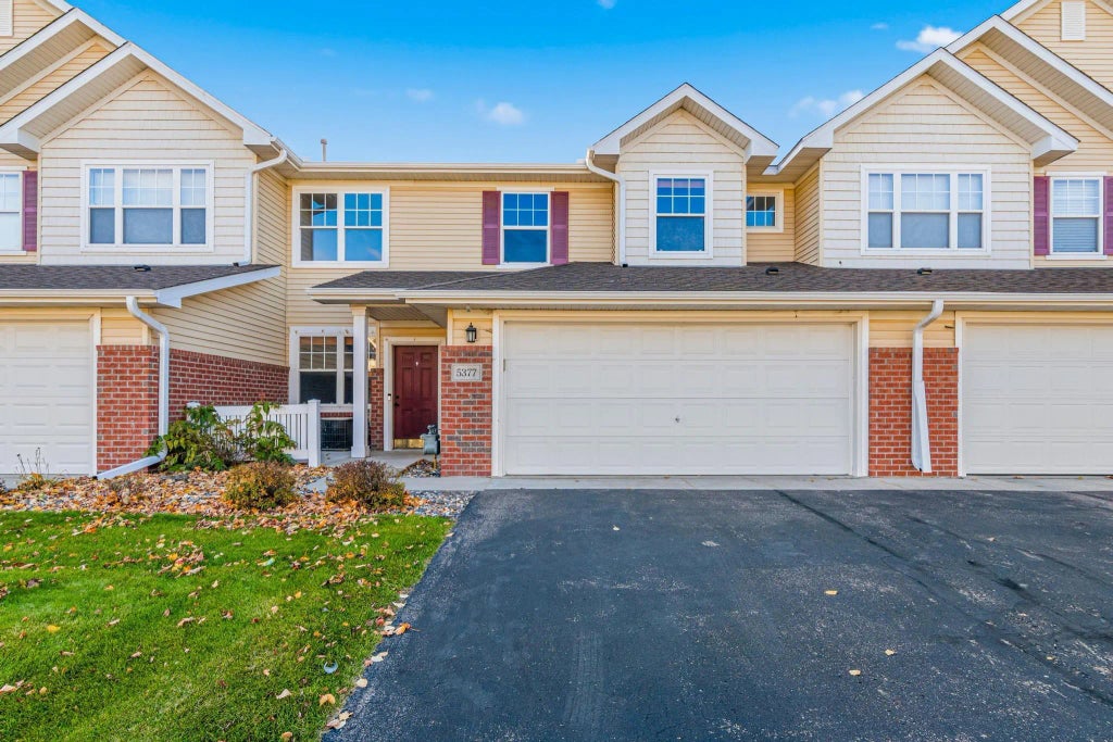 5377 172nd Street W 2002, Lakeville