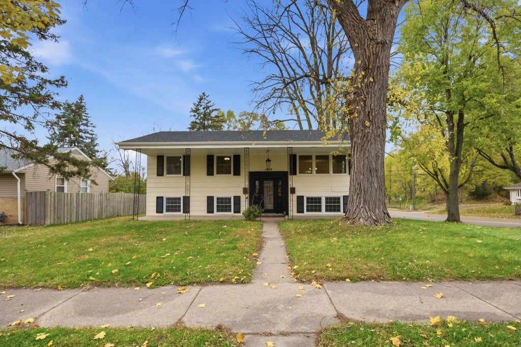 1439 Mcafee Street, Saint Paul