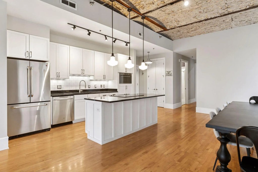 300 Wall Street 203, Saint Paul