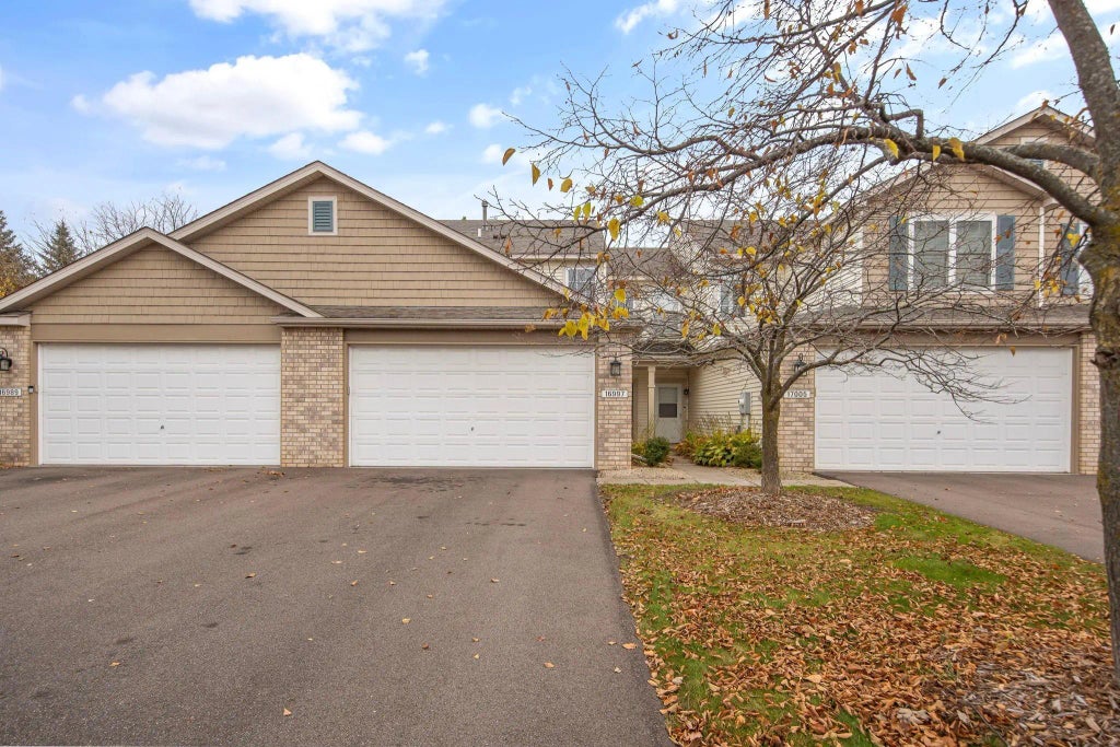 16997 78th Place N, Maple Grove