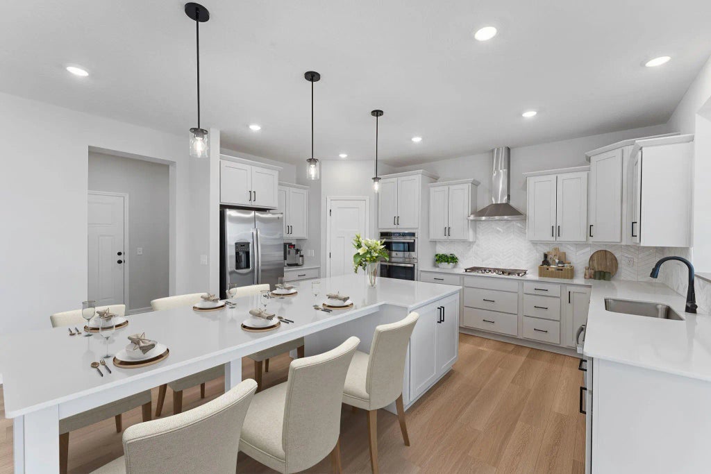 14935 Riverview Lane N, Dayton