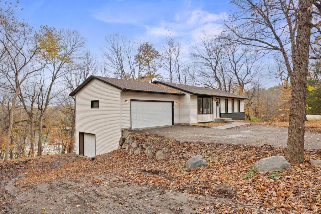 1176 Jaber Avenue Se, Rockford Twp