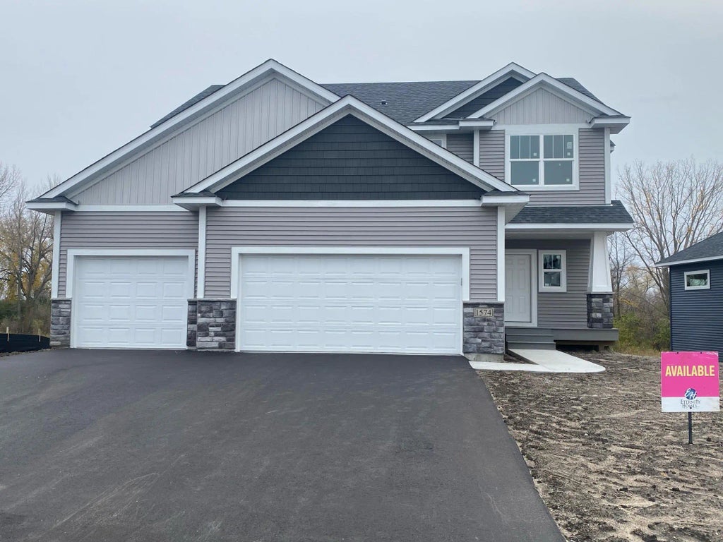 1280 136th Circle E, Rosemount