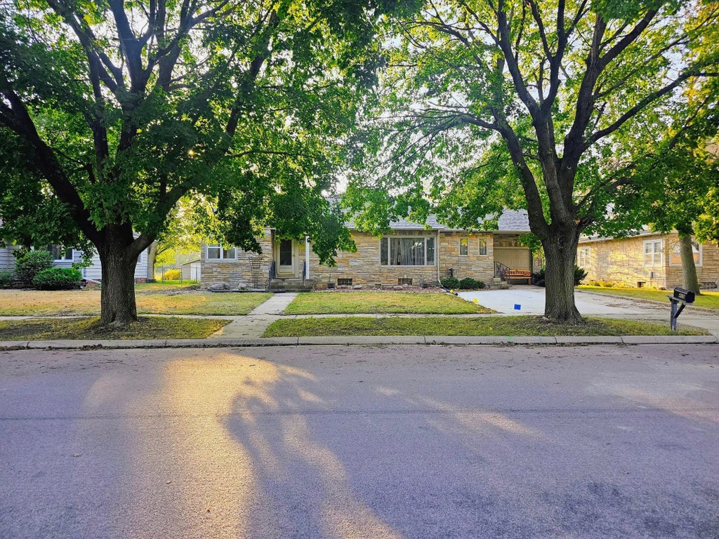 409 N Prairie Street, Sherburn