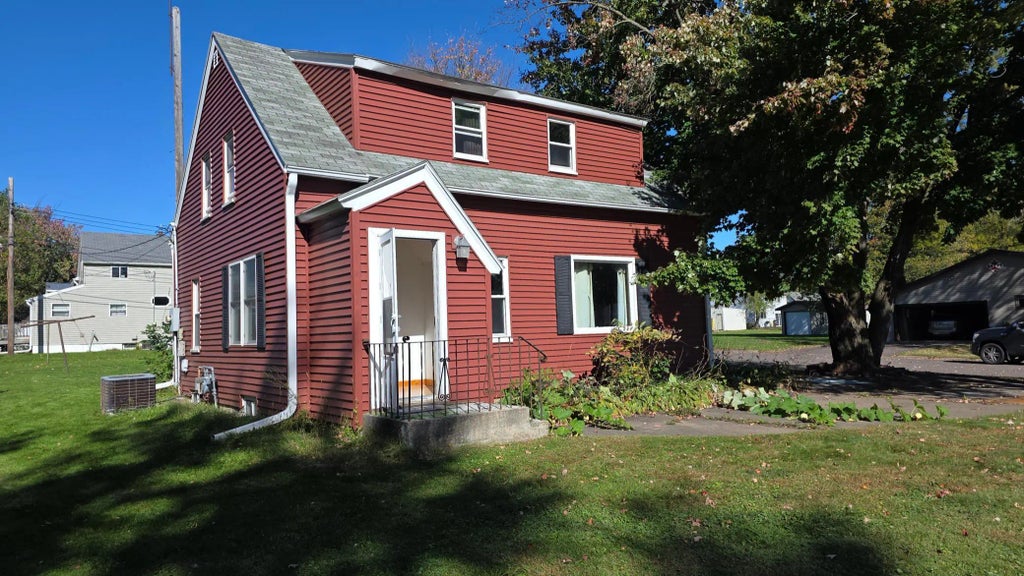 209 W Euclid Avenue, Barron