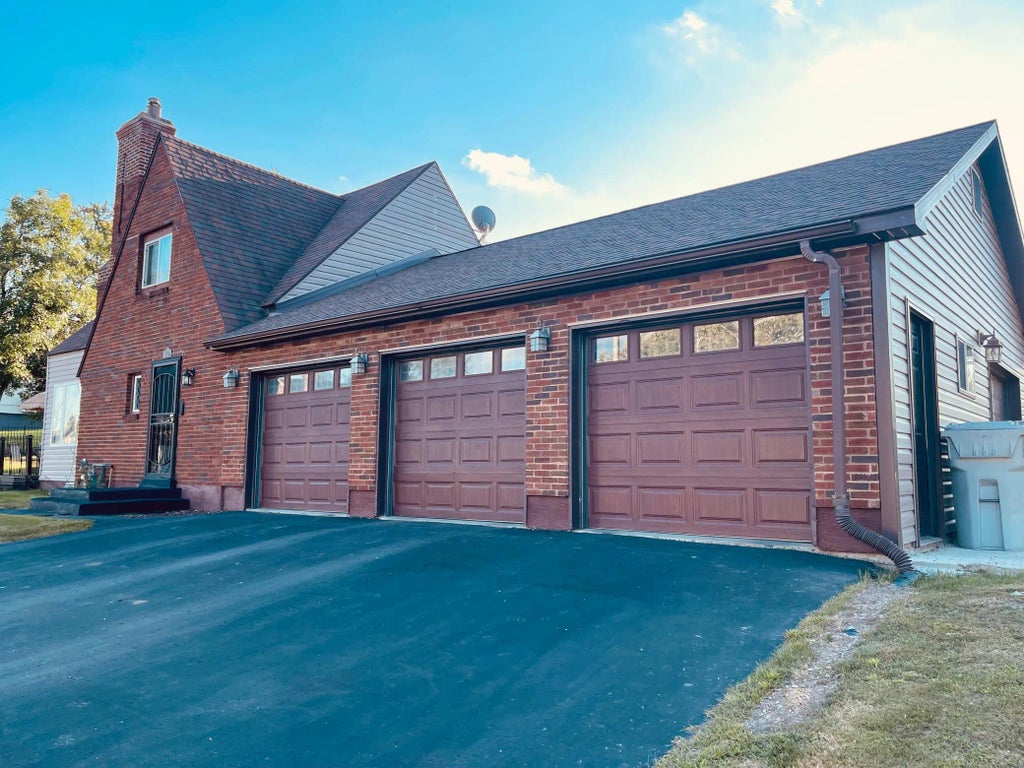 419 5th Avenue Nw, Chisholm