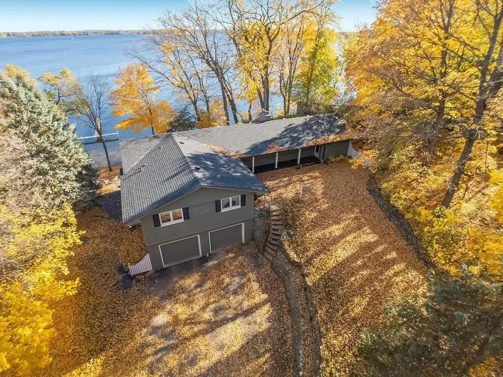 3900 County Road 44, Minnetrista