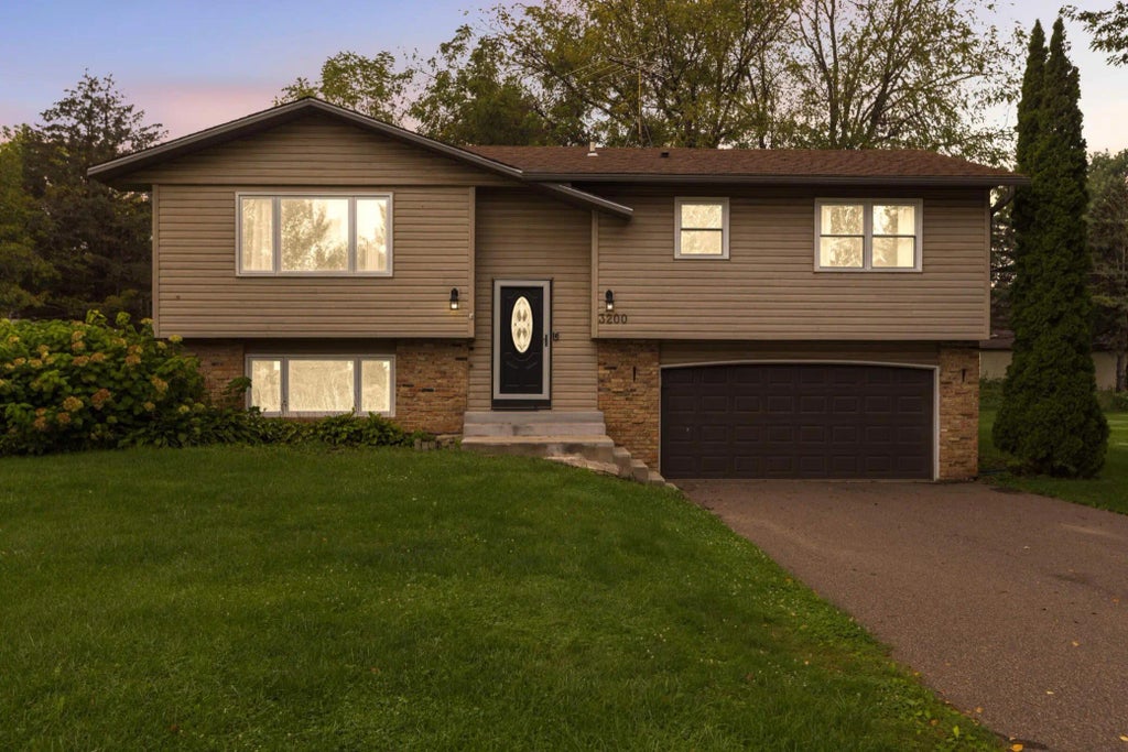 3200 Malcolm Avenue, Hastings