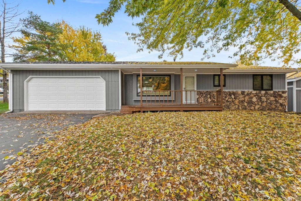 17051 Sunrise Avenue Sw, Prior Lake