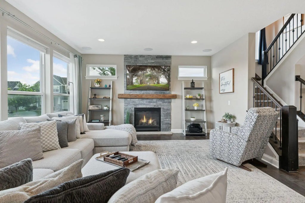 1437 Copper Hills Drive, Carver