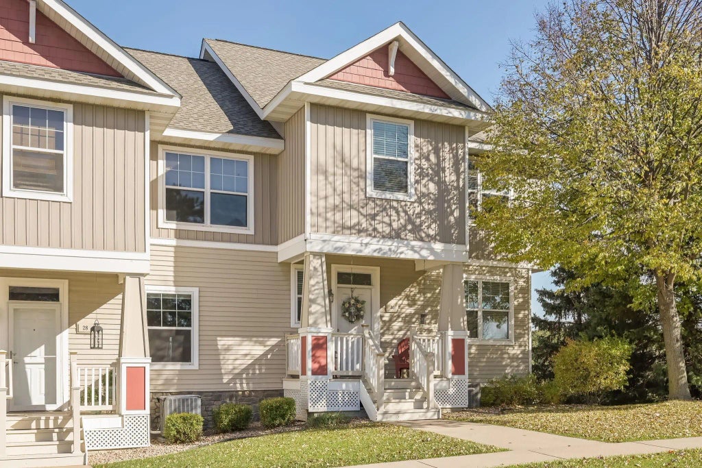 30 Heritage Boulevard, Hudson