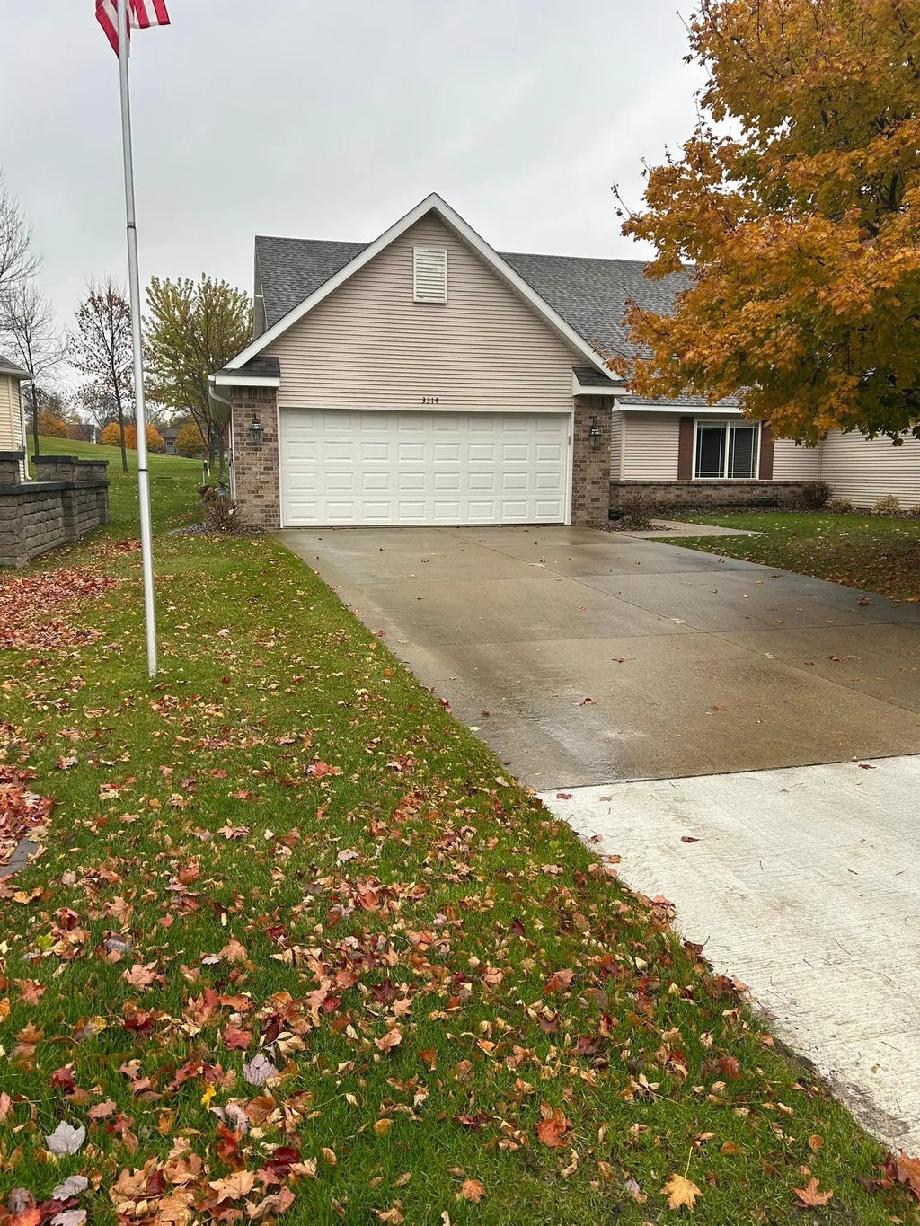 3314 Eagle Ridge Drive W, Willmar