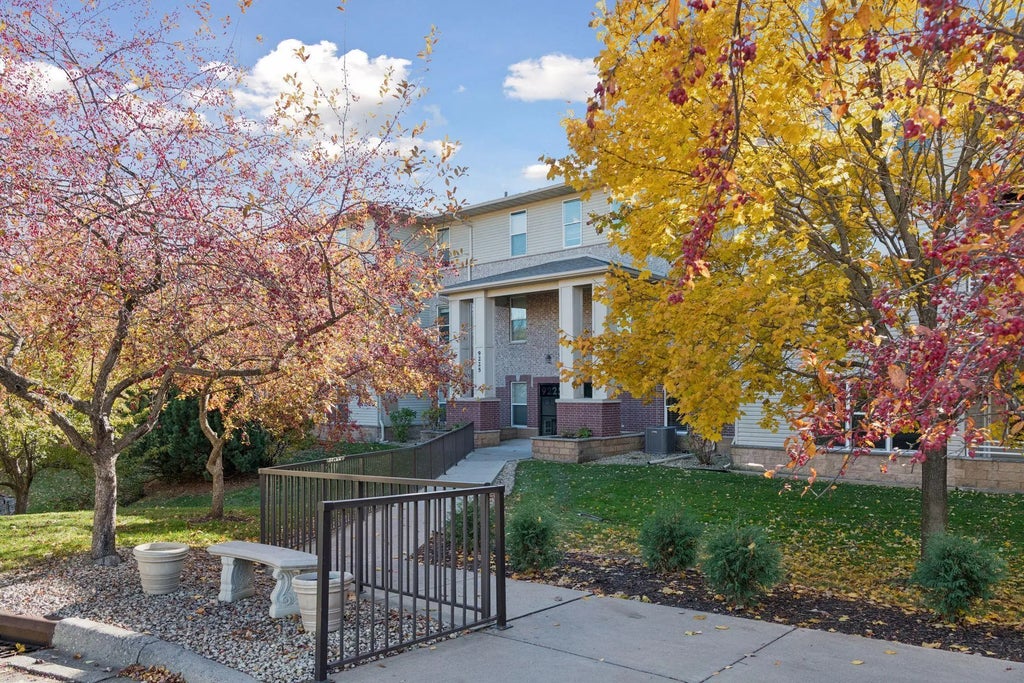 9225 Medicine Lake Road 311b, Golden Valley