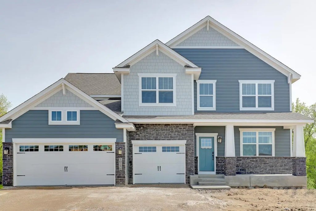 4902 Blake Way, Woodbury