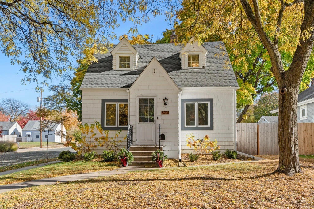 5701 41st Avenue S, Minneapolis