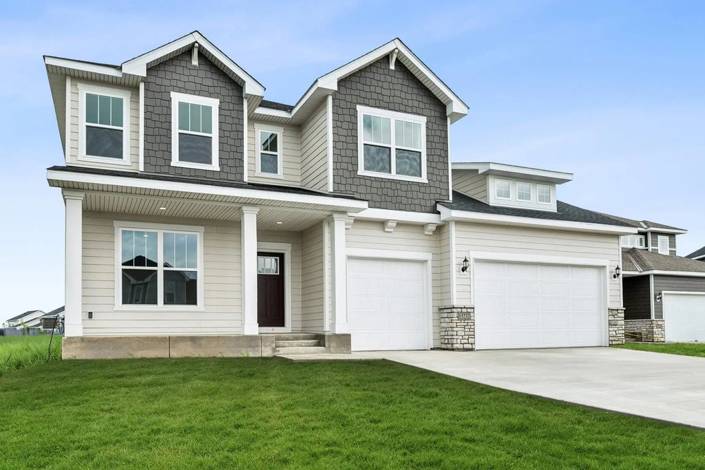 15232 115th Avenue N, Dayton