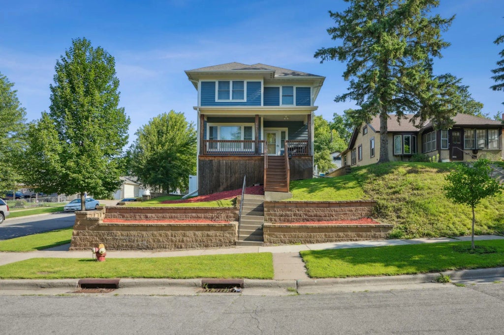 1661 Bush Avenue, Saint Paul