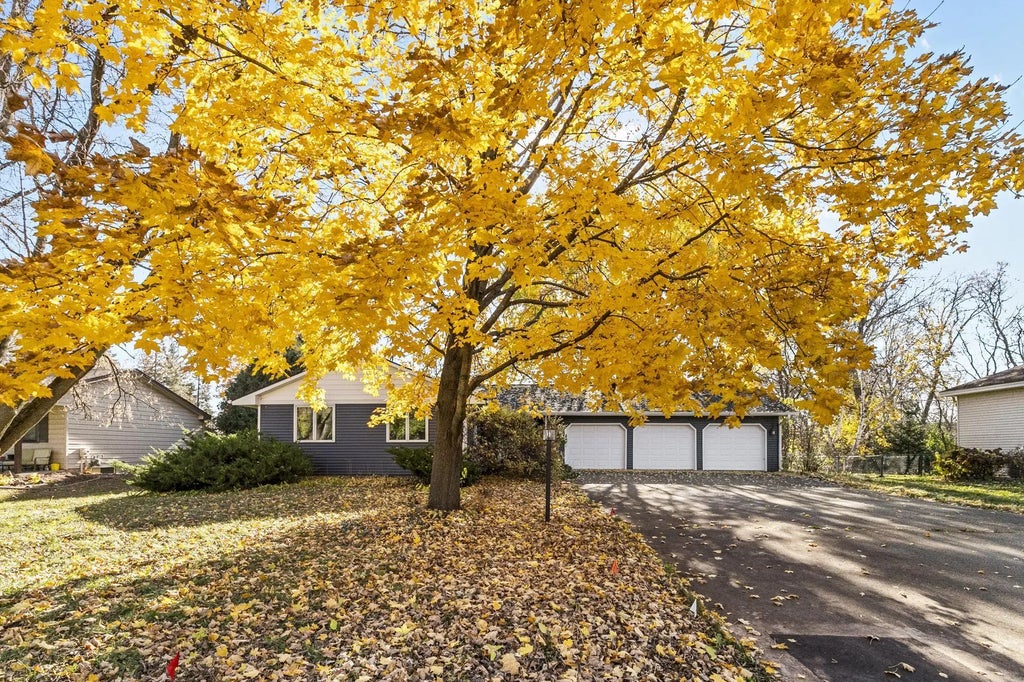 16405 13th Avenue N, Plymouth