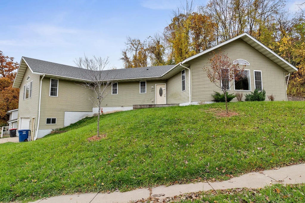 2391 Brooks Avenue, Red Wing