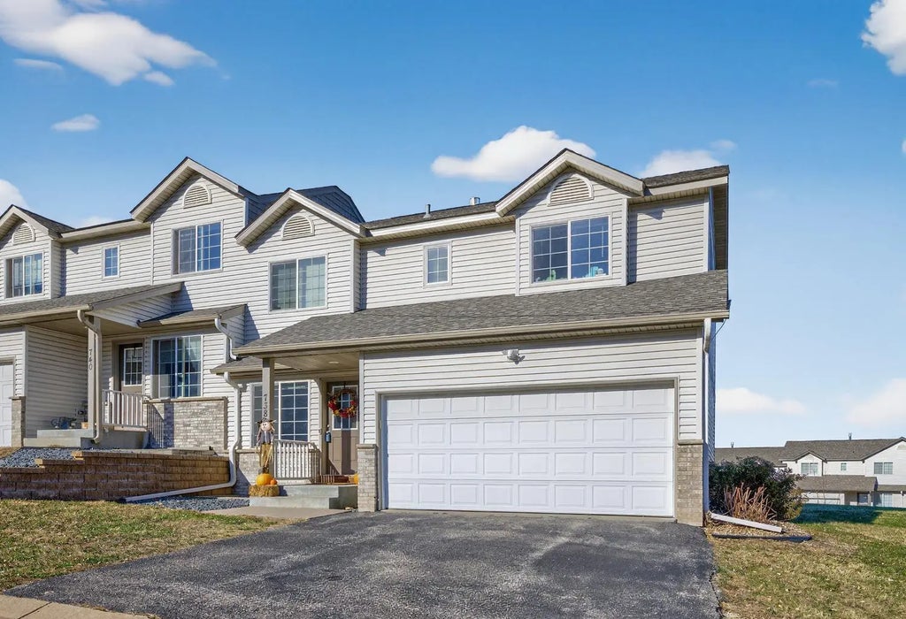 738 Baylee Place Sw, Pine Island