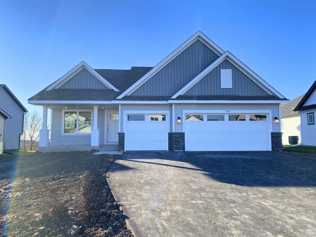 158 Ridgeview Lane, Elko New Market