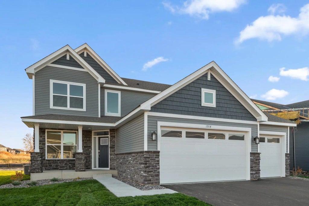 1914 Ironwood Drive, Carver