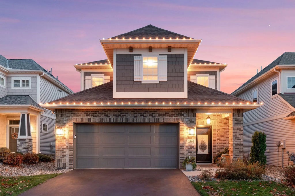 2304 Hillcrest Drive, Hudson