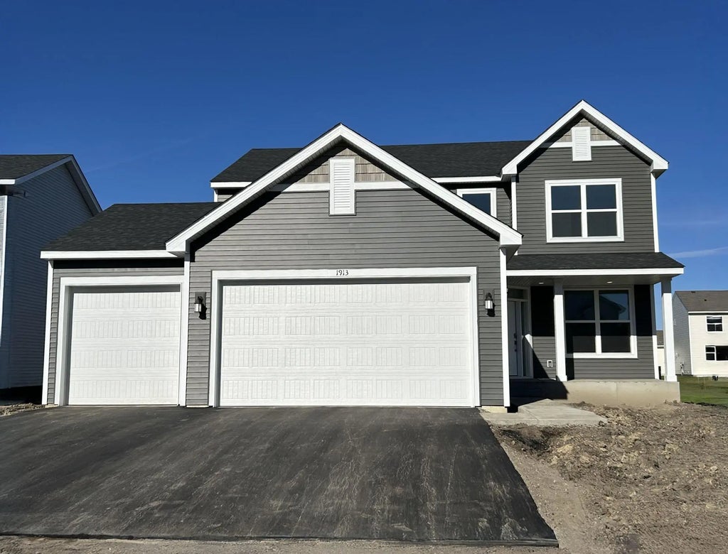 1913 Ironwood Drive, Carver