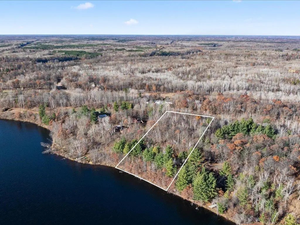 21544 Bluegill Road, Ironton