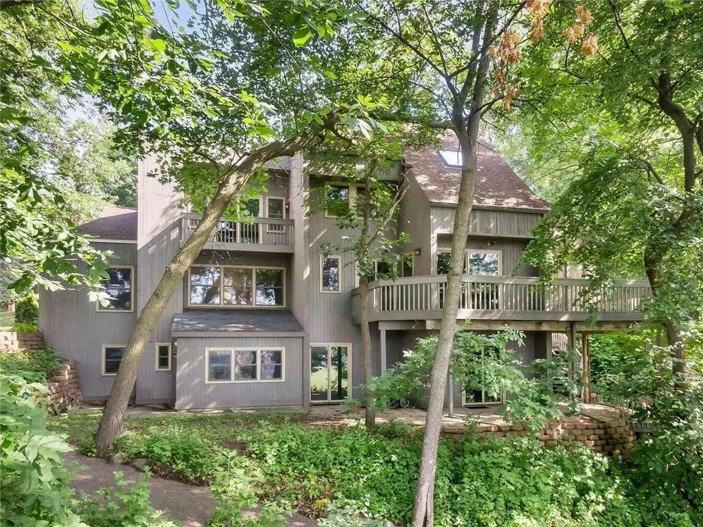 6301a Bay Ridge Road, Mound