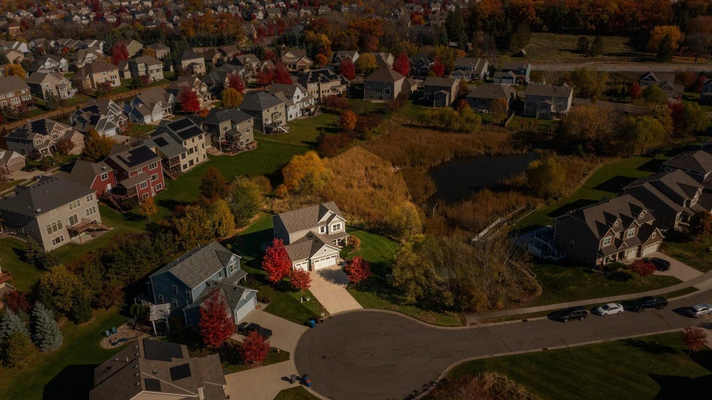 16130 53rd Place N, Plymouth