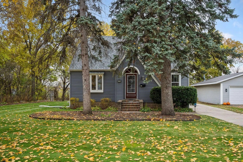 833 Summit Avenue, Saint Paul Park