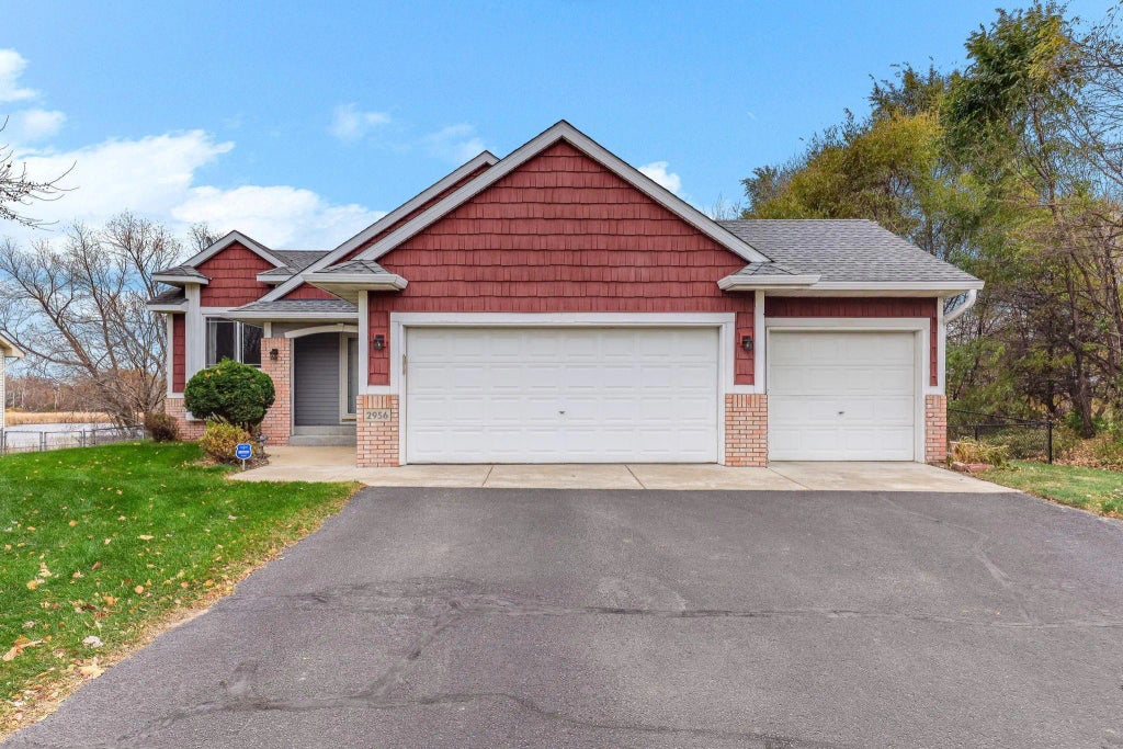 2956 Rice Creek Parkway Ne, Blaine