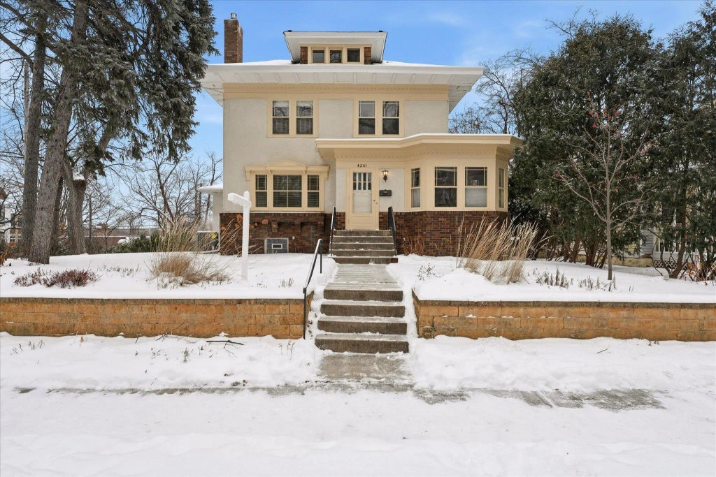 4201 Linden Hills Boulevard, Minneapolis