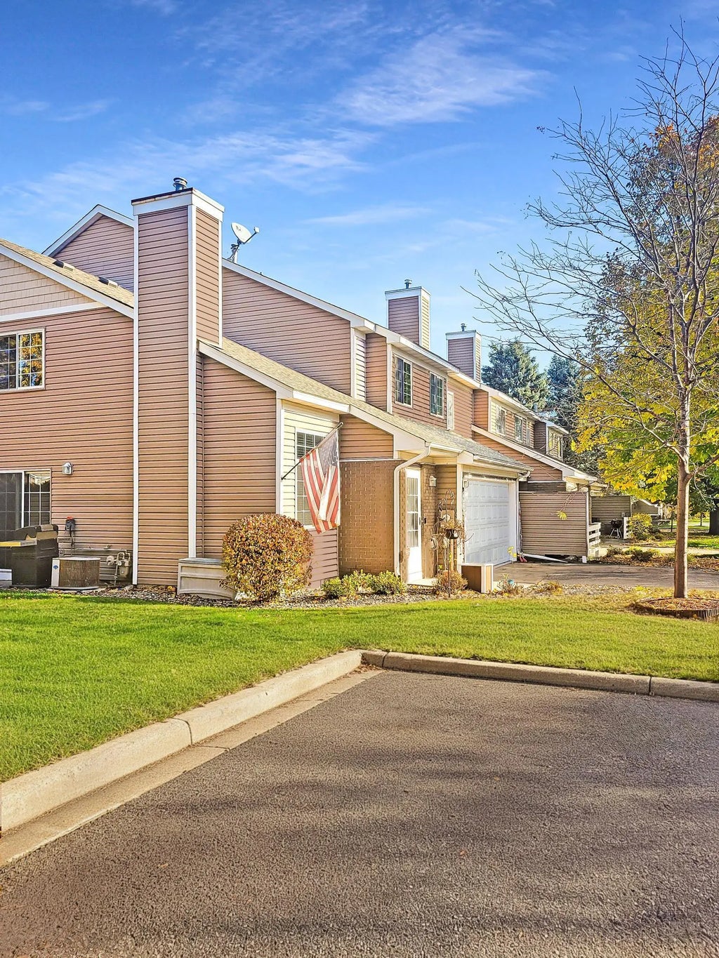 9926 Fillmore Street Ne, Blaine