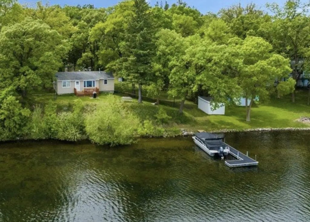 12208 Us 71, Kandota Twp