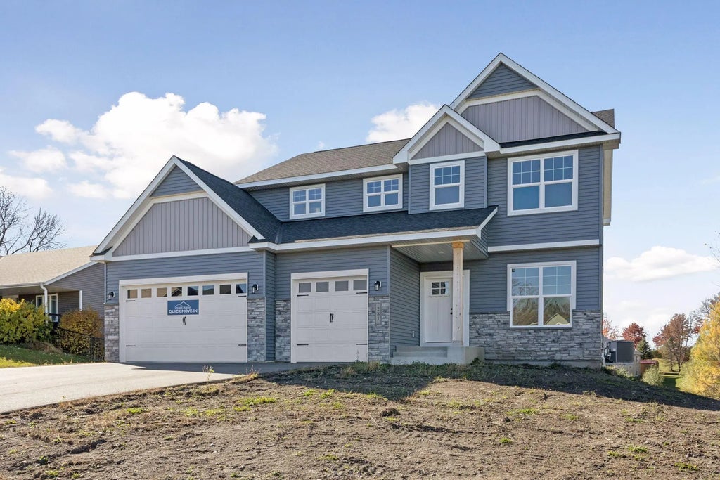 281 15th Avenue Se, Lonsdale