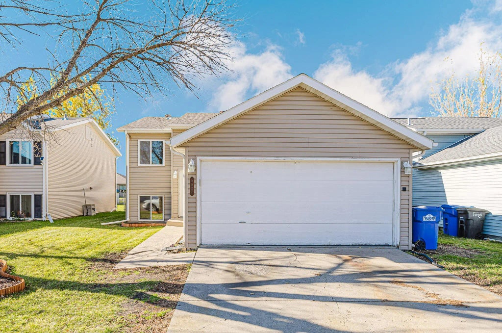 5521 20th Street S, Fargo