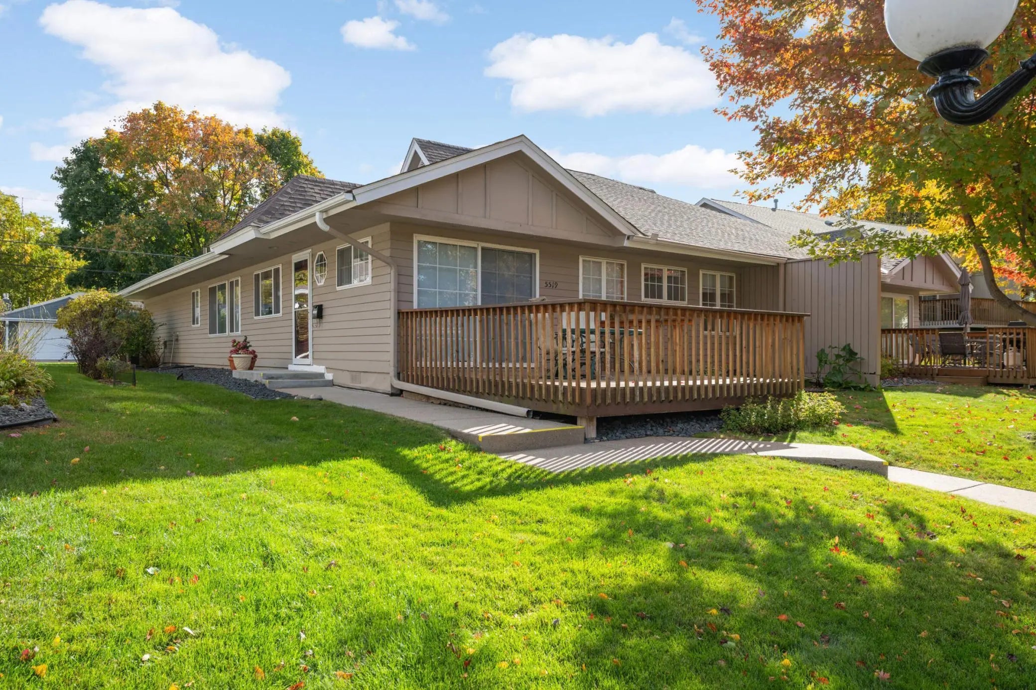 Photo of Listing #6814212