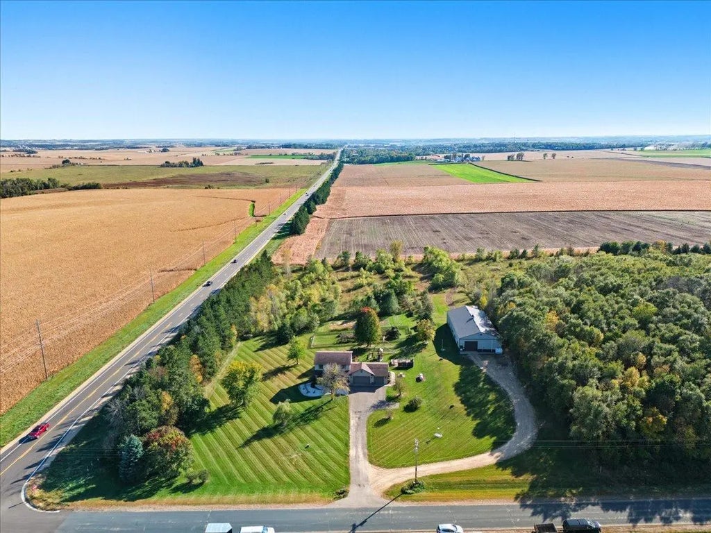 1295 110th Avenue, Warren Twp