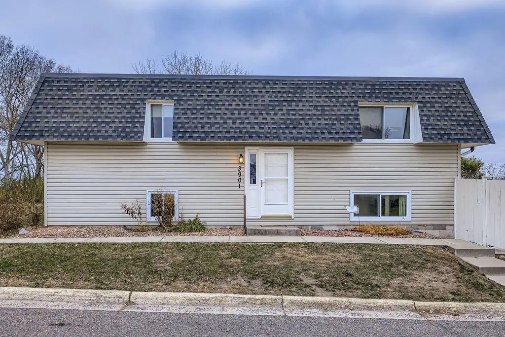 3901 Conroy Trail, Inver Grove Heights